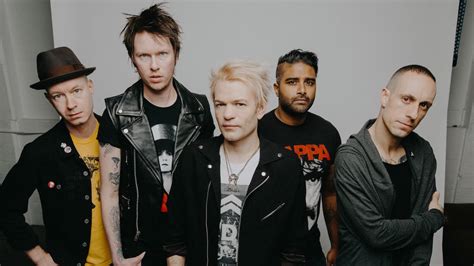 Pop-punk band Sum 41 breaking up after 27 years